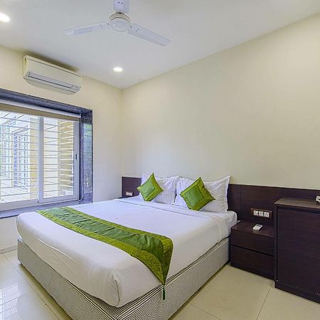 Oyo 16703 Hotel The Platinum 콜카타 외부 사진